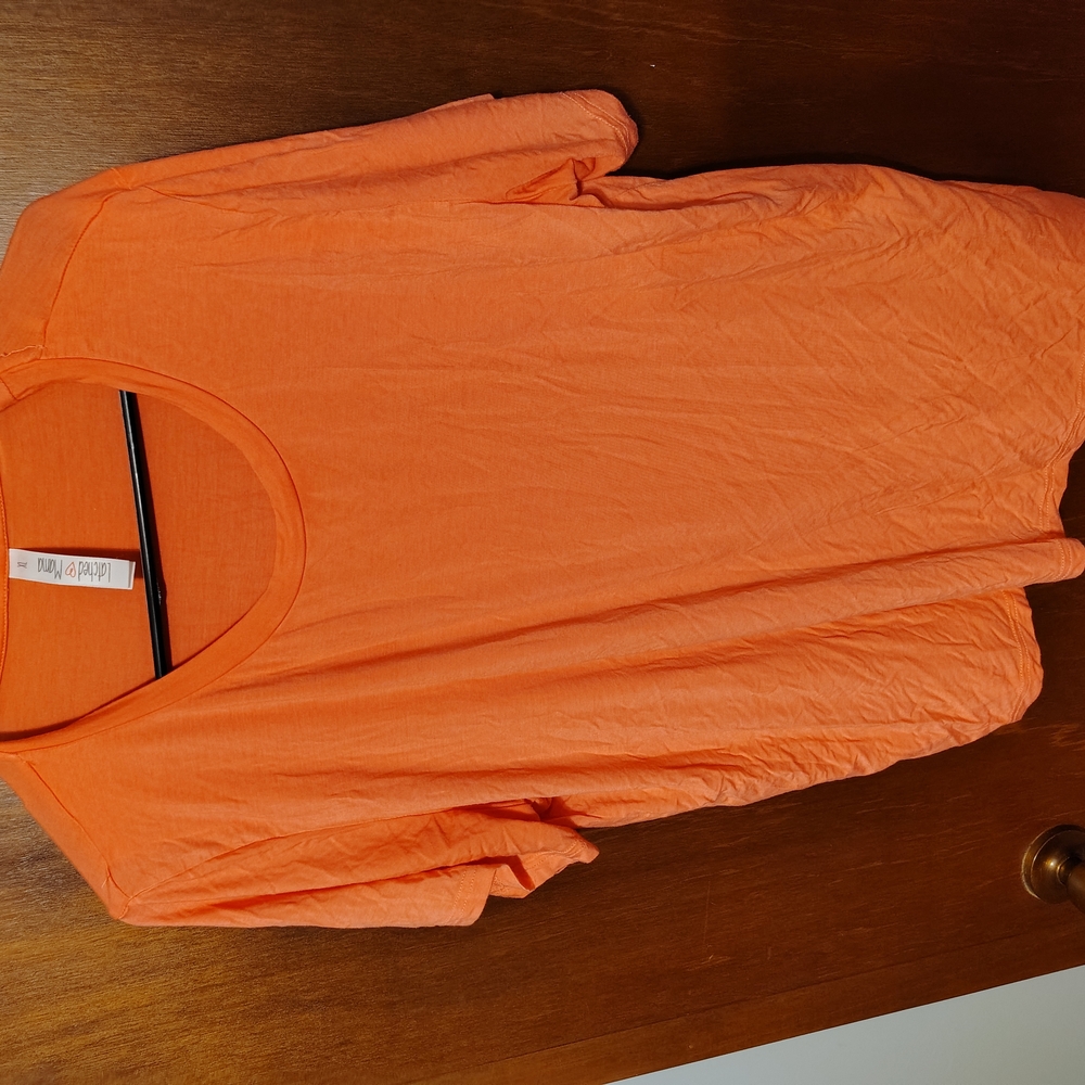 Latched Mama Coral Pink Women's Top